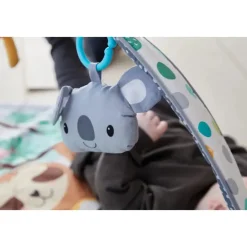 Aktivitetsstativ med kick - and - play funktion