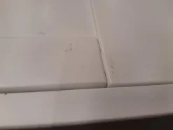 Babydan Sofie bredt væghængt puslebord 2. sortering