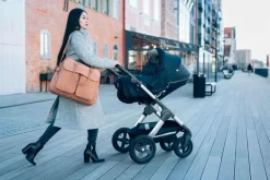 Bizzi Growin POD® Pusletaske og rejseseng - Vegan Leather - Porcini