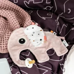 Done by Deer Nusseklud Elphee Pudder