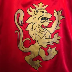 Liontouch Noble Knight ridderkappe rød