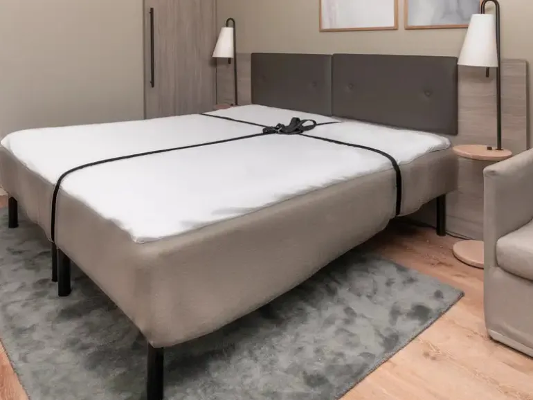 Tatti SleepWell vest til voksenseng - beige